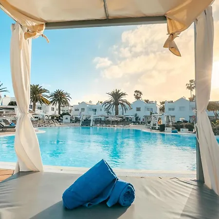 فندق Bluesea Village