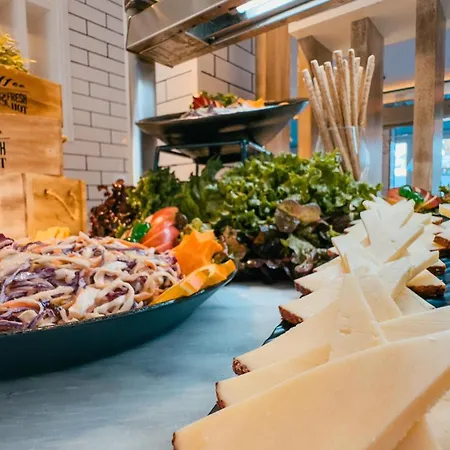 فندق Bluesea Village