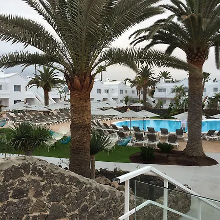 Bluesea Village Отель